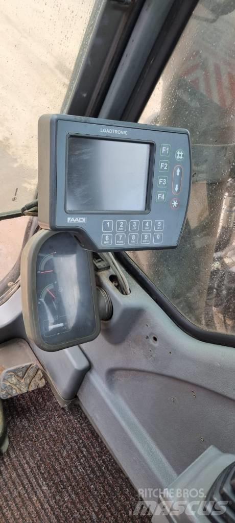 Volvo EC 210 B Roomikekskavaatorid