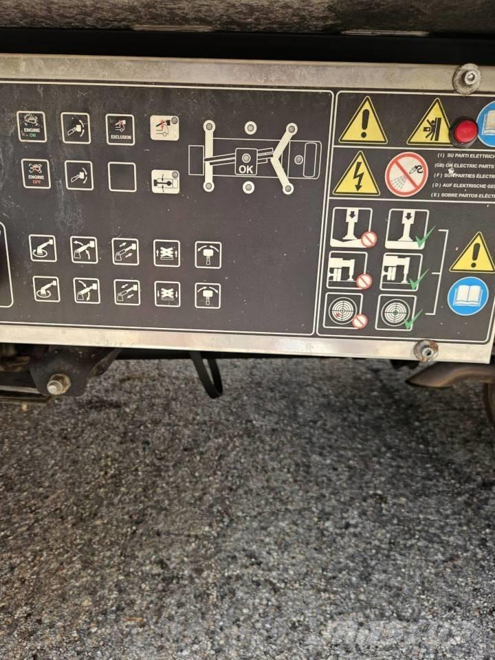 Isoli PNT 205 NH Auto korvtõstukid