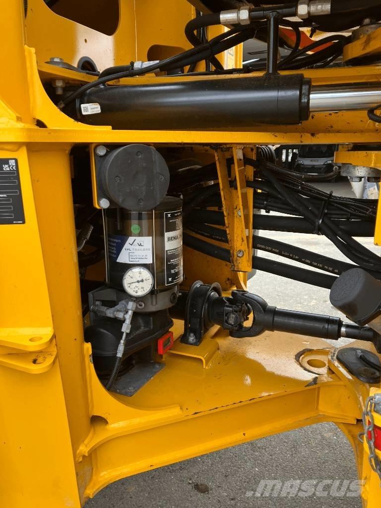 JCB 435S Traktorid