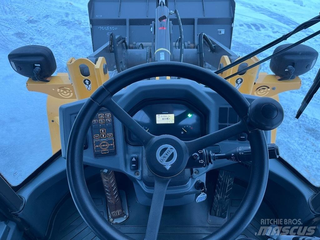 Volvo L 30 G Rataslaadurid