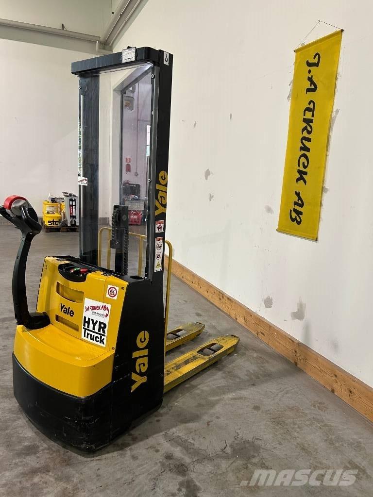 Yale MS 10 E, GEL Järelkäidavad virnastajad