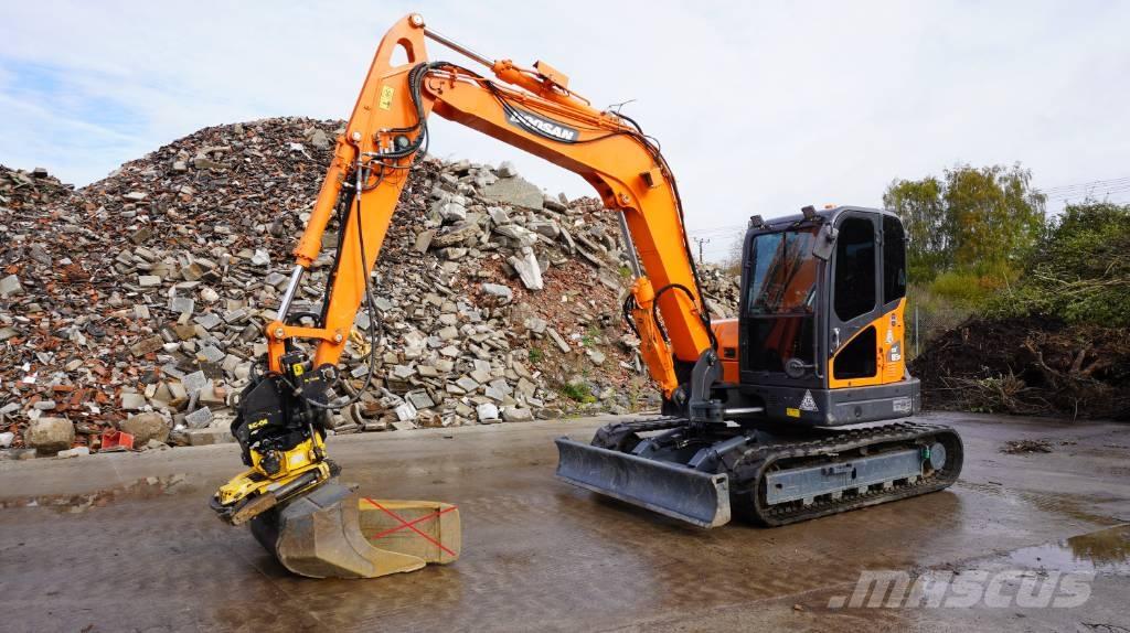 Doosan DX 85 R-3 Väikeekskavaatorid 7t-12t