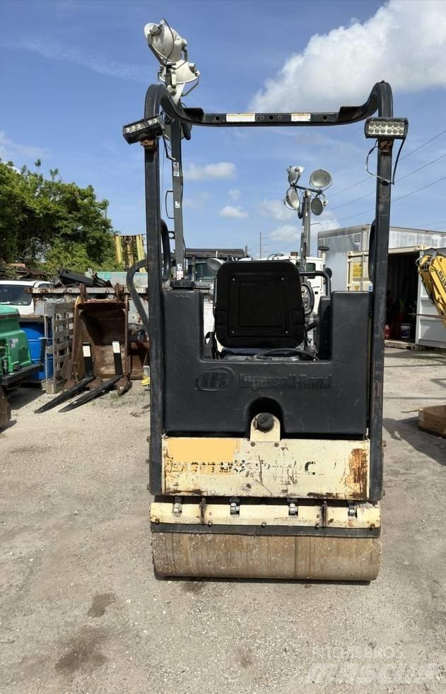 Ingersoll Rand DD 16 Pinnasetihendajad