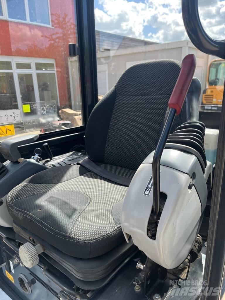 Hitachi ZX 19 Miniekskavaatorid < 7 t