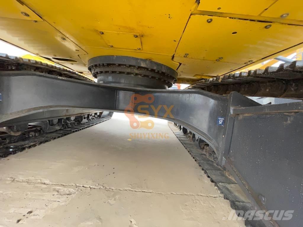 Komatsu PC 360 Roomikekskavaatorid