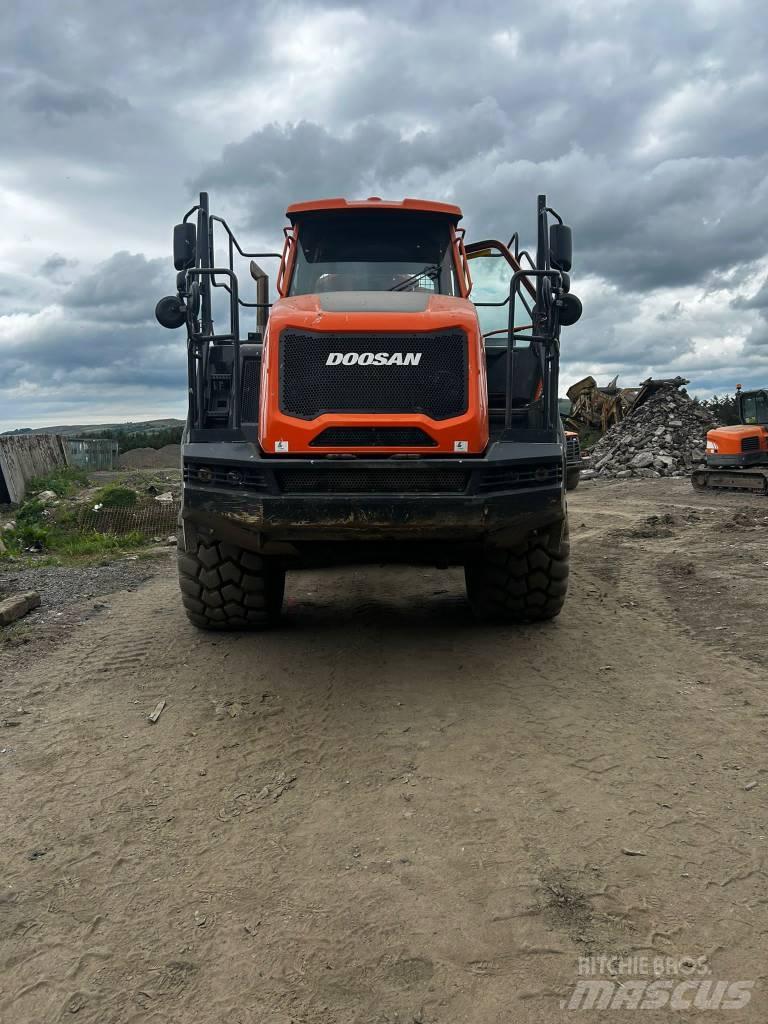 Doosan DA 30 - 7 Liigendraamiga pinnaseveokid