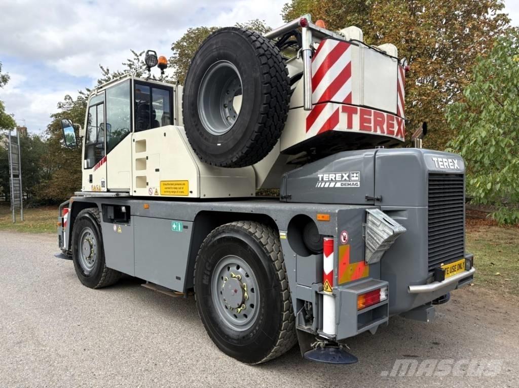 Terex Demag AC30 Maastikutõstukid