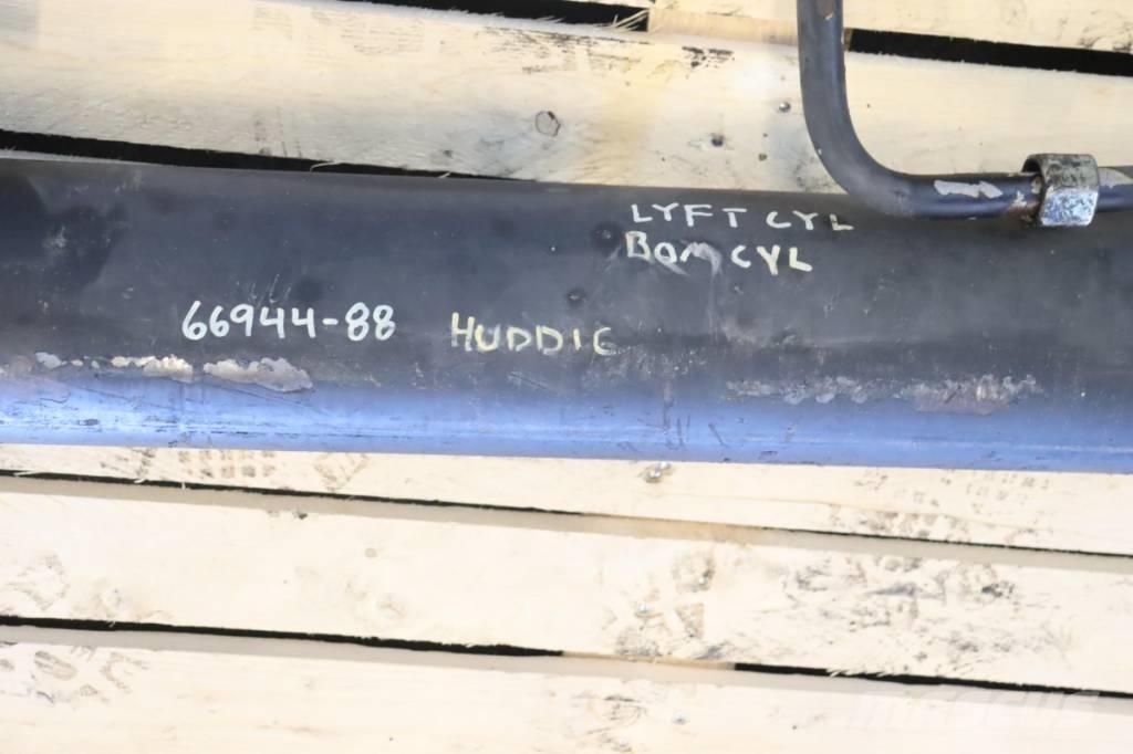 Huddig 960 Ratasekskavaatorid