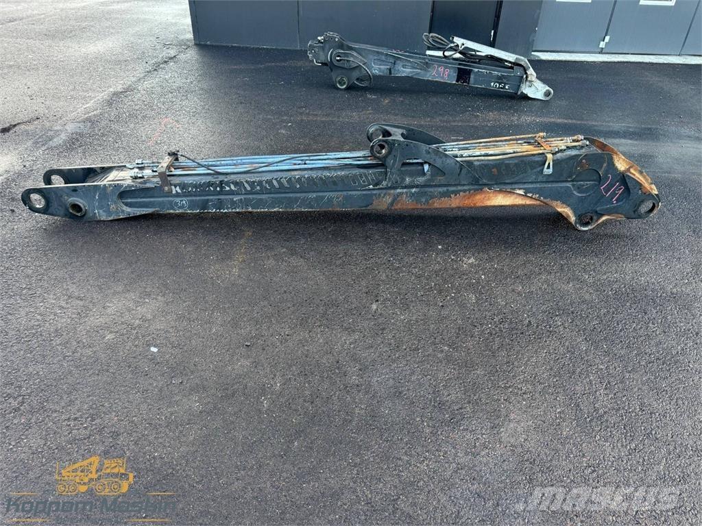 Komatsu 105F Forvarderi kraanad