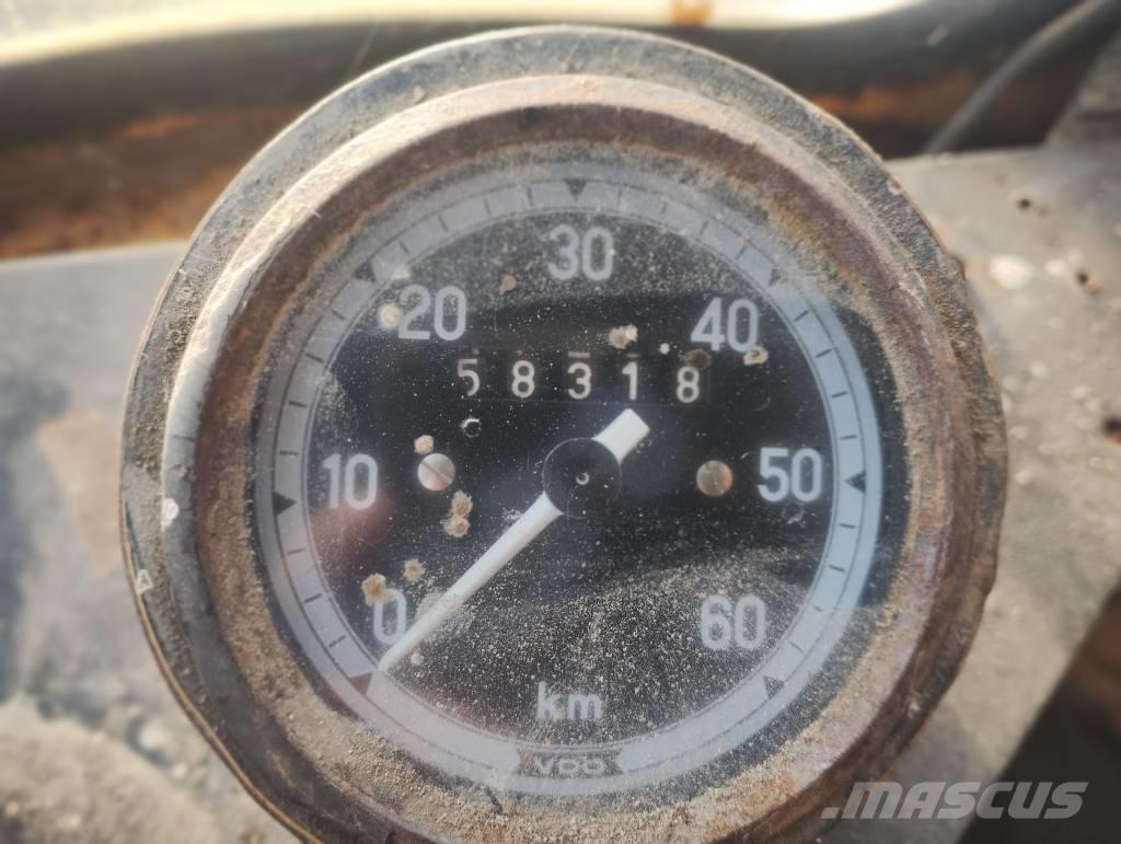 Volvo 4400 Rataslaadurid