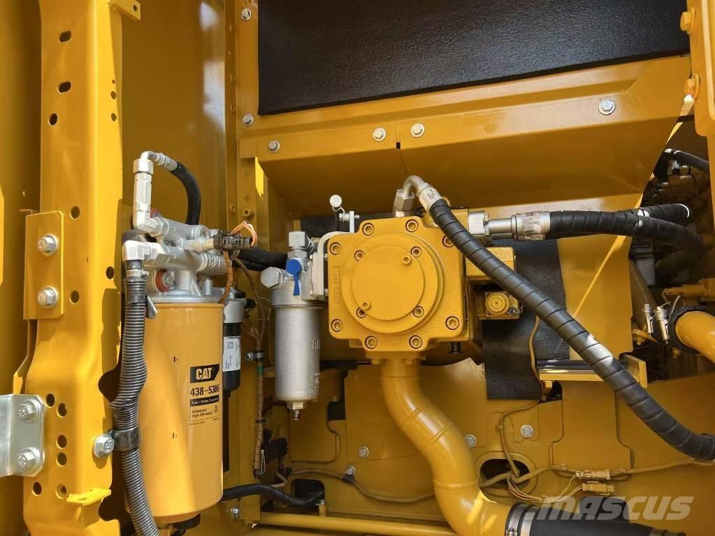CAT 320 GC Roomikekskavaatorid