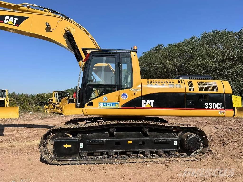 CAT 330CL Roomikekskavaatorid
