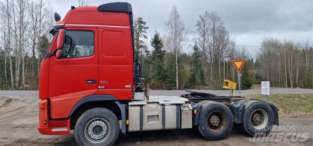 Volvo FH16 660 Sadulveokid