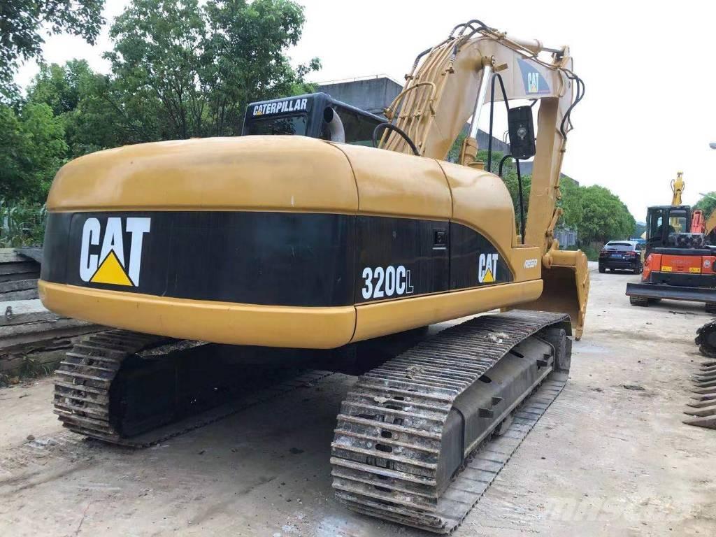CAT 320 CL Roomikekskavaatorid