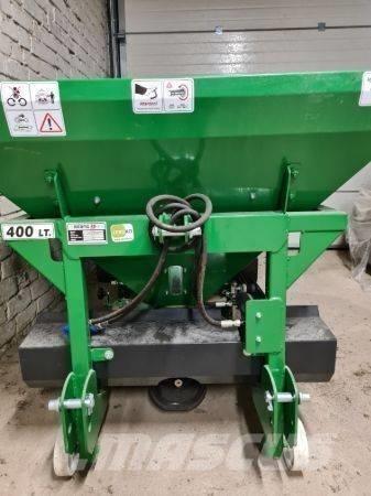 Axano AX400 Mineraalväetise laoturid