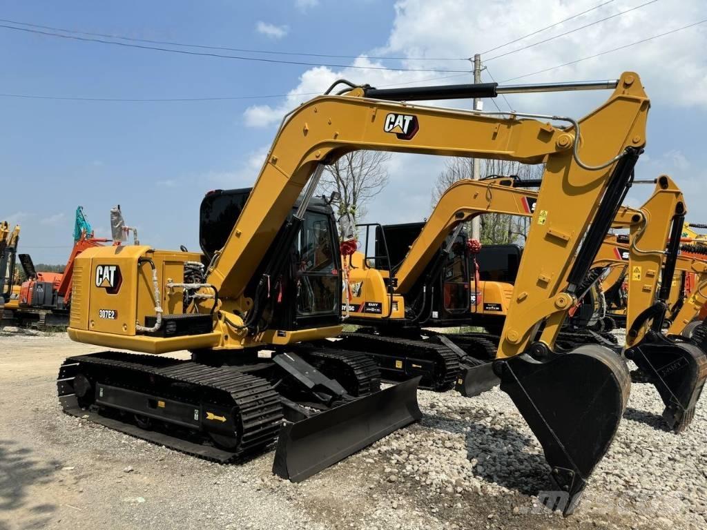CAT 307 E2 Roomikekskavaatorid