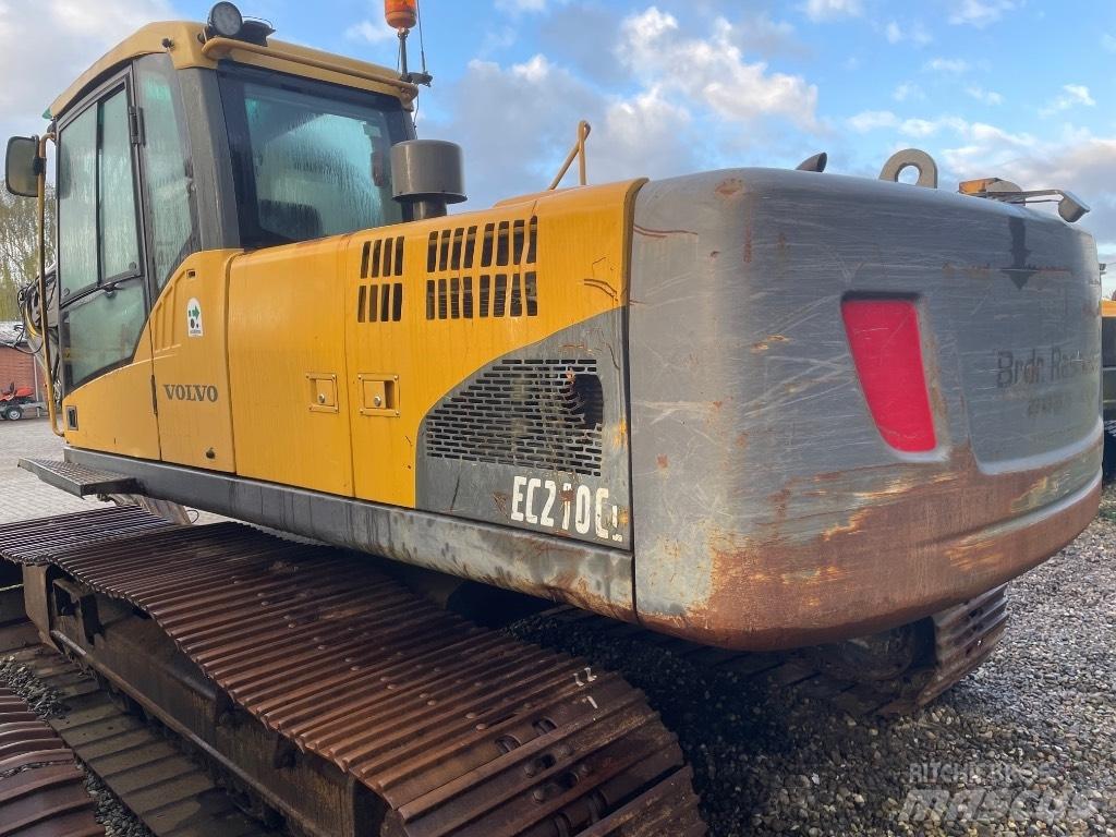 Volvo EC210C Roomikekskavaatorid