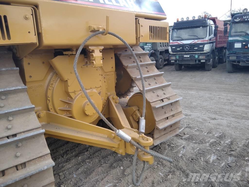 CAT D 7 R Buldooserid