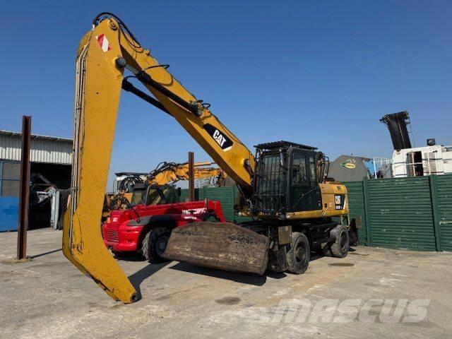 CAT 318D MH Ratasekskavaatorid