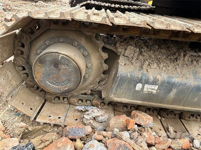 Kobelco SK70SR Roomikekskavaatorid