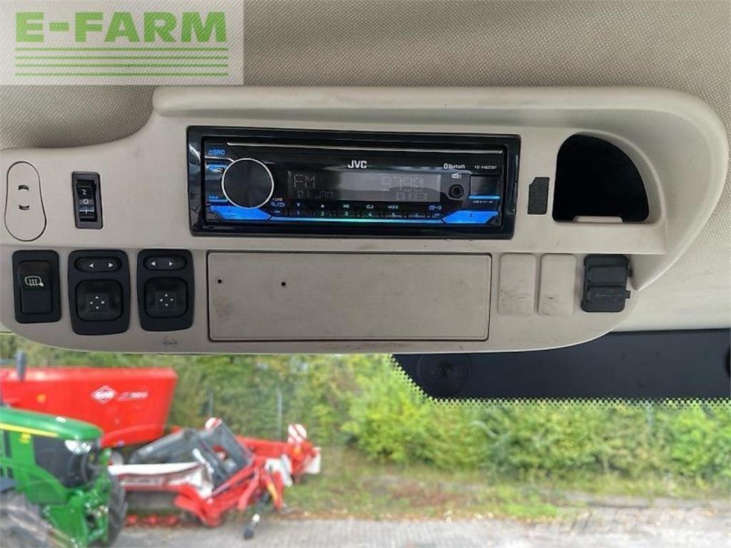 John Deere 6130 r Traktorid