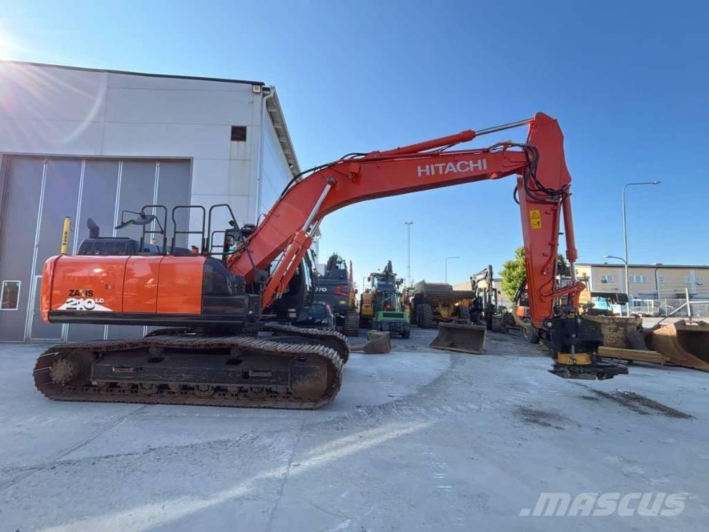 Hitachi ZX 210 LC-6 Roomikekskavaatorid