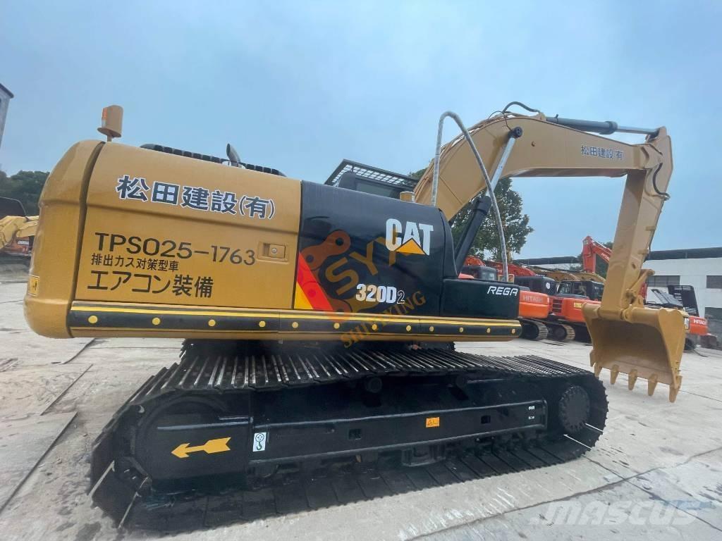 CAT CAT320 D2 Roomikekskavaatorid