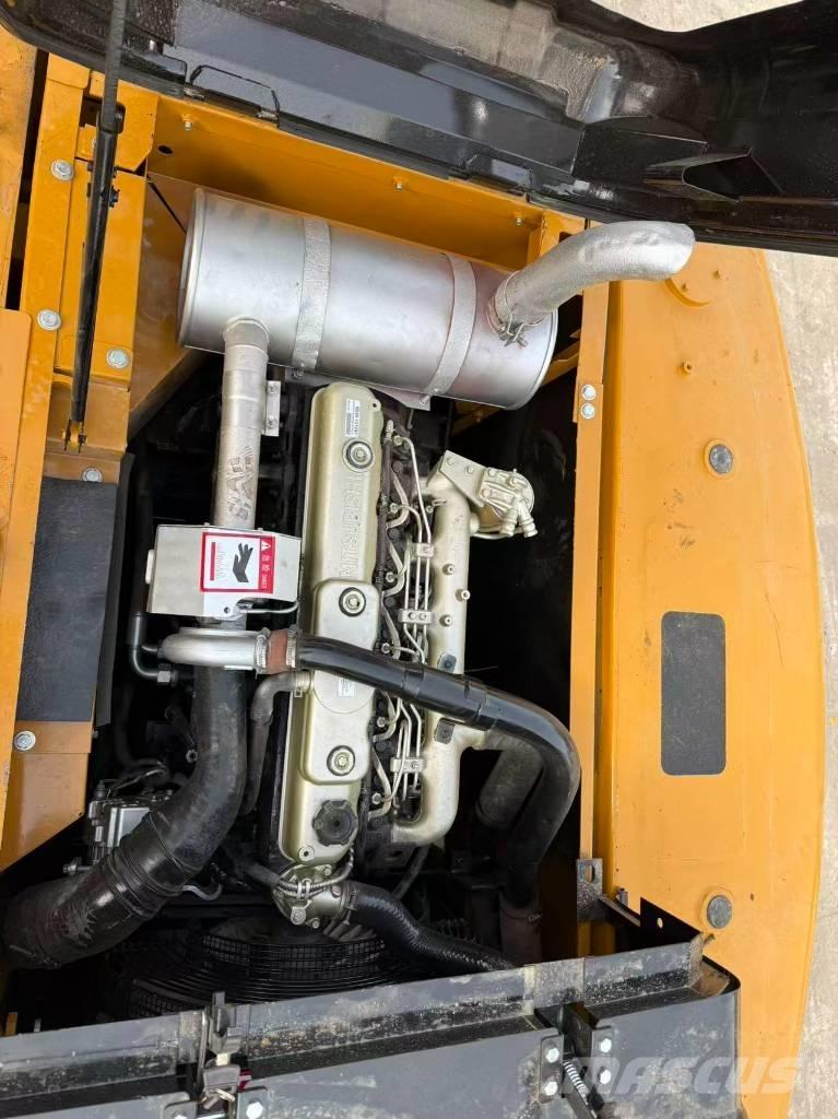 Sany SY 215 C Roomikekskavaatorid