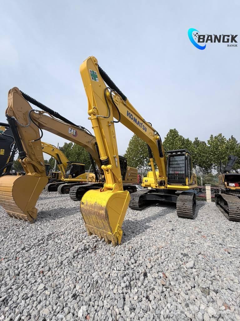 Komatsu PC 220 LC Roomikekskavaatorid