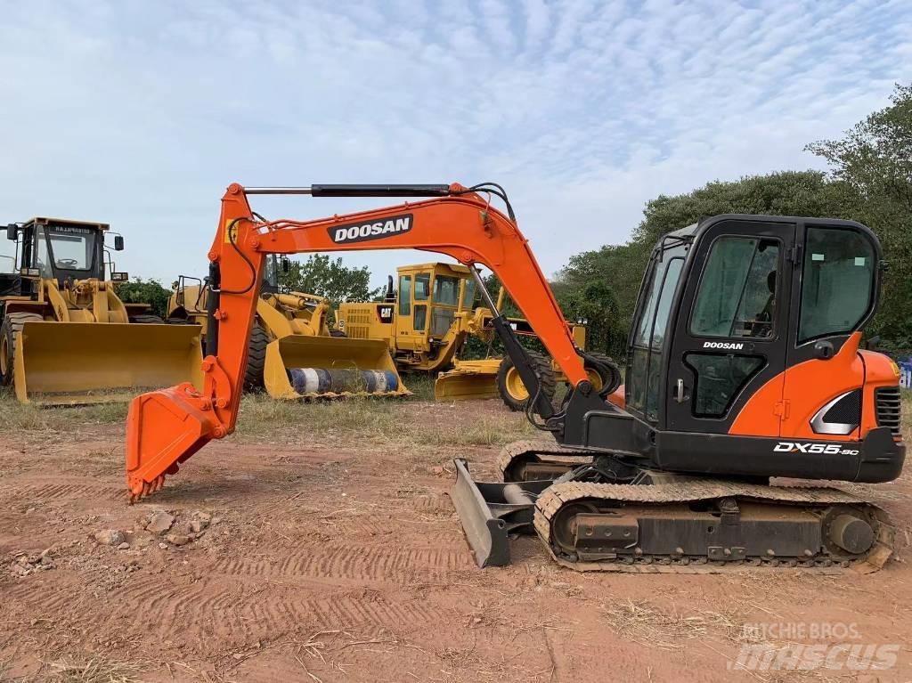 Doosan DX 55 Miniekskavaatorid < 7 t