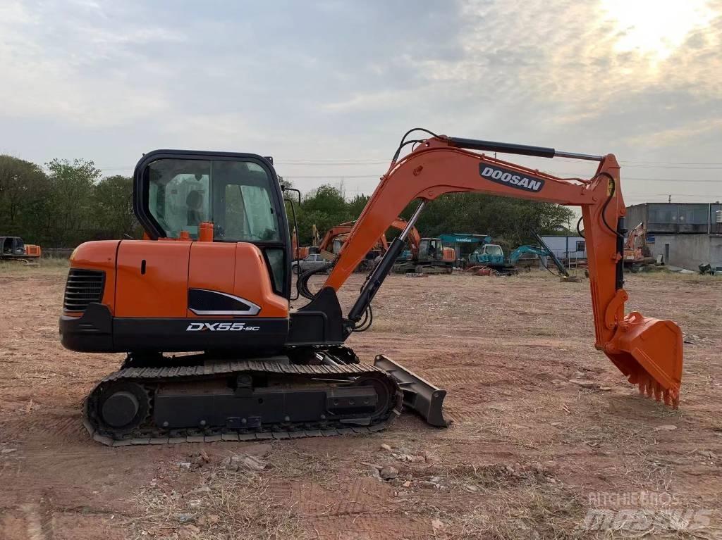 Doosan DX 55 Miniekskavaatorid < 7 t