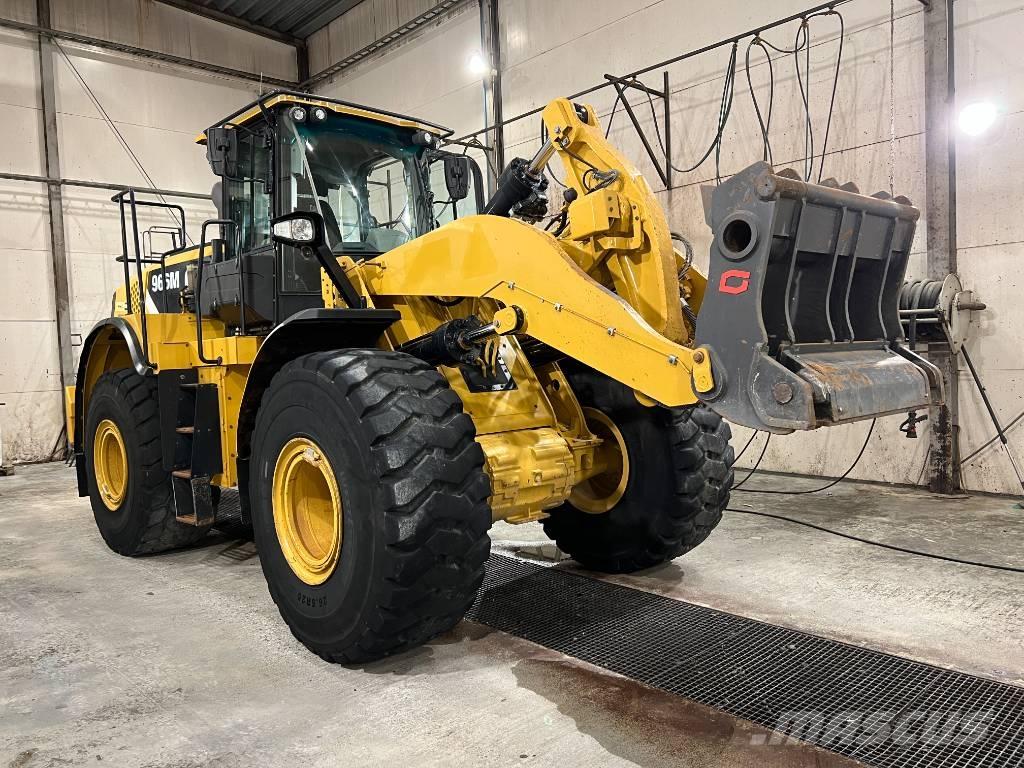 CAT 966 M Rataslaadurid