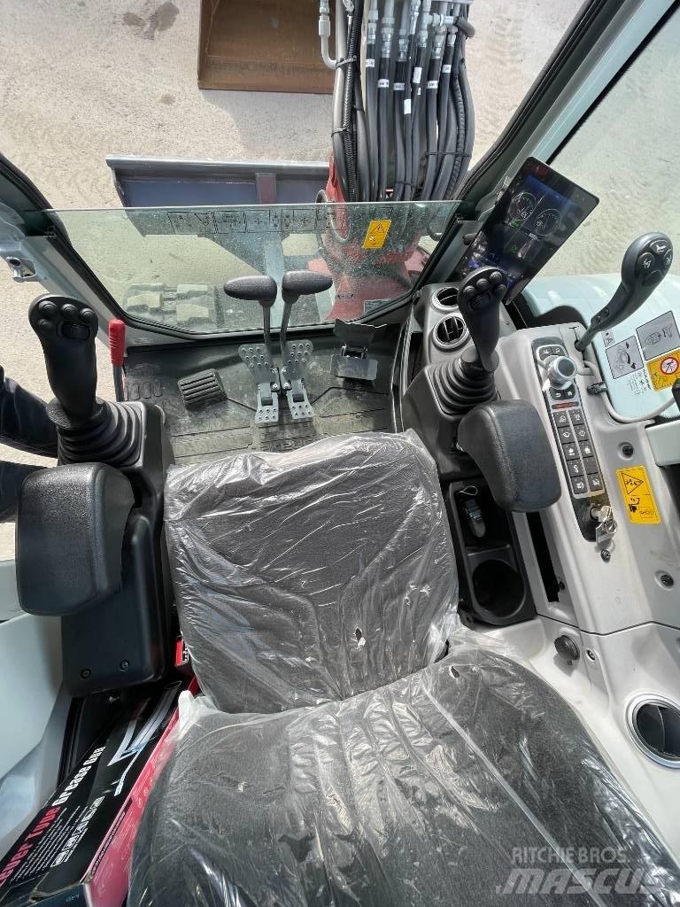 Takeuchi TB 350 R Miniekskavaatorid < 7 t