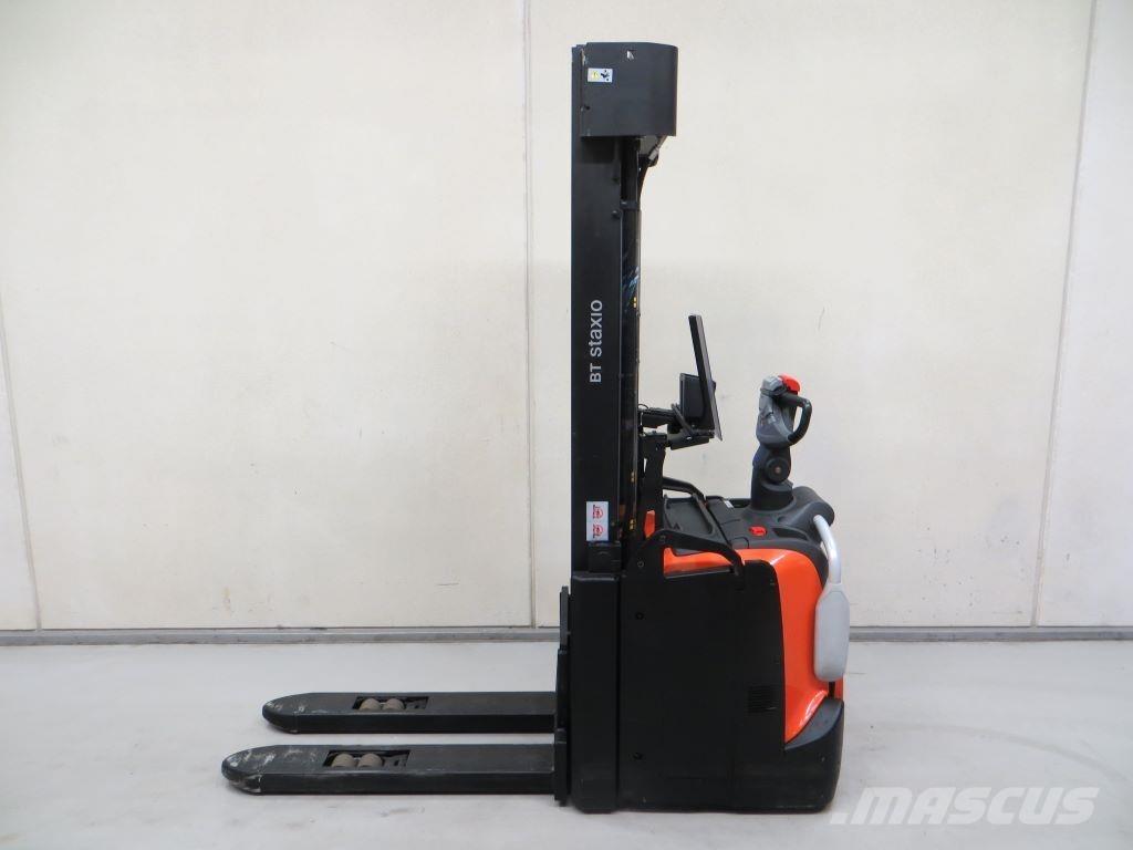 BT SPE140L Platvormiga virnastajad