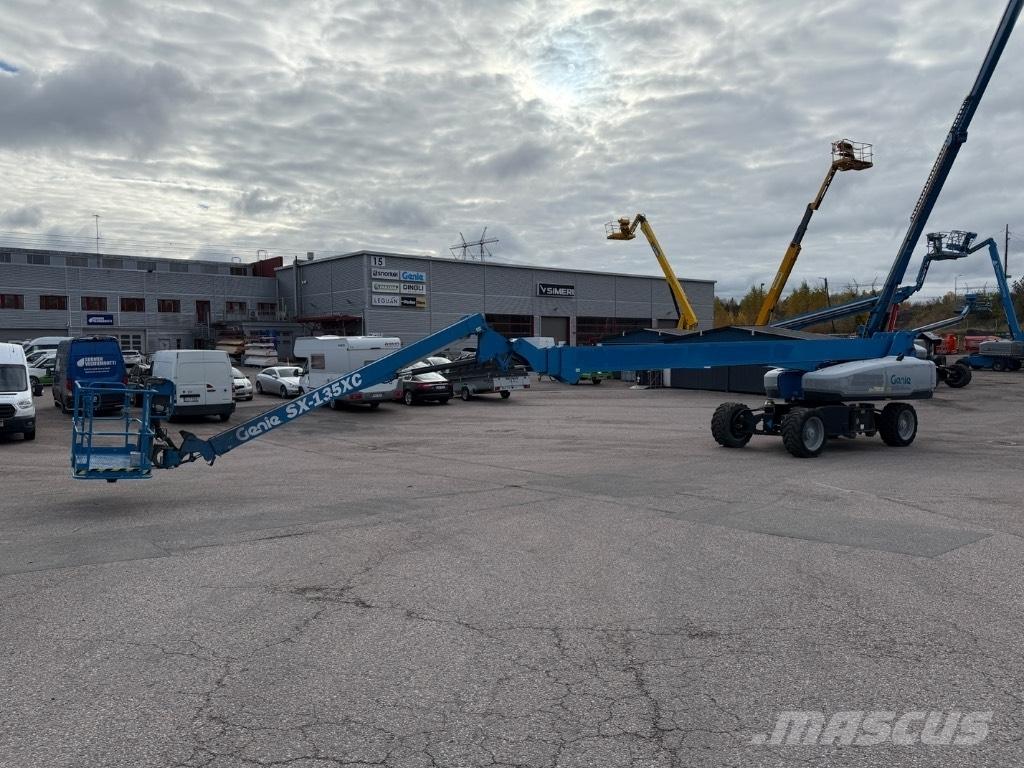 Genie SX 135 XC Iseliikuvad poomtõstukid