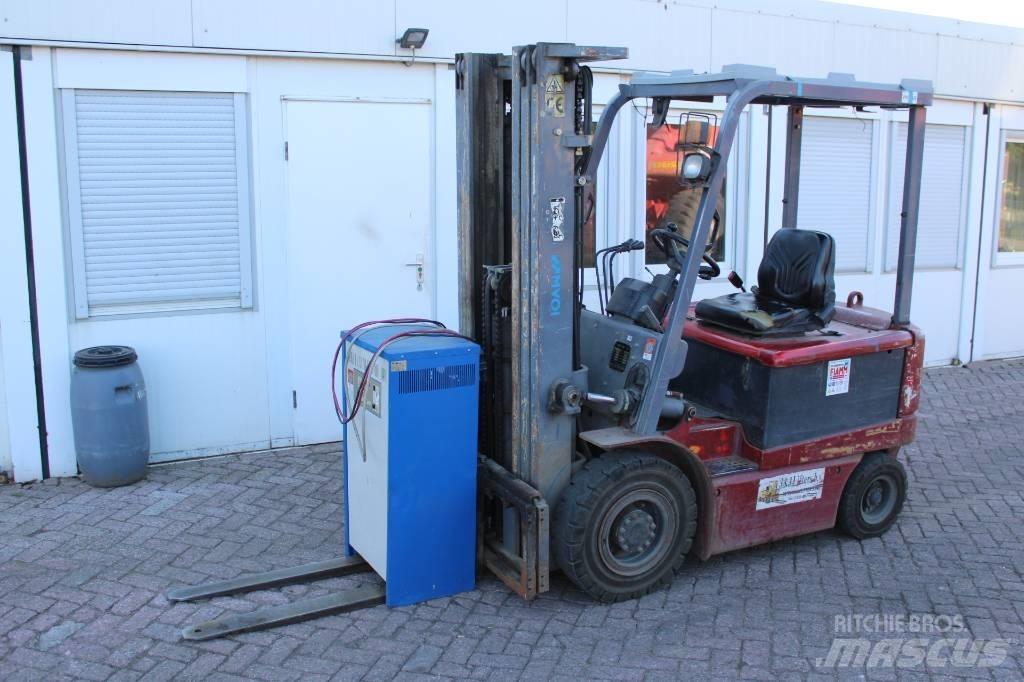 Hangcha CPD 25 Elektritõstukid