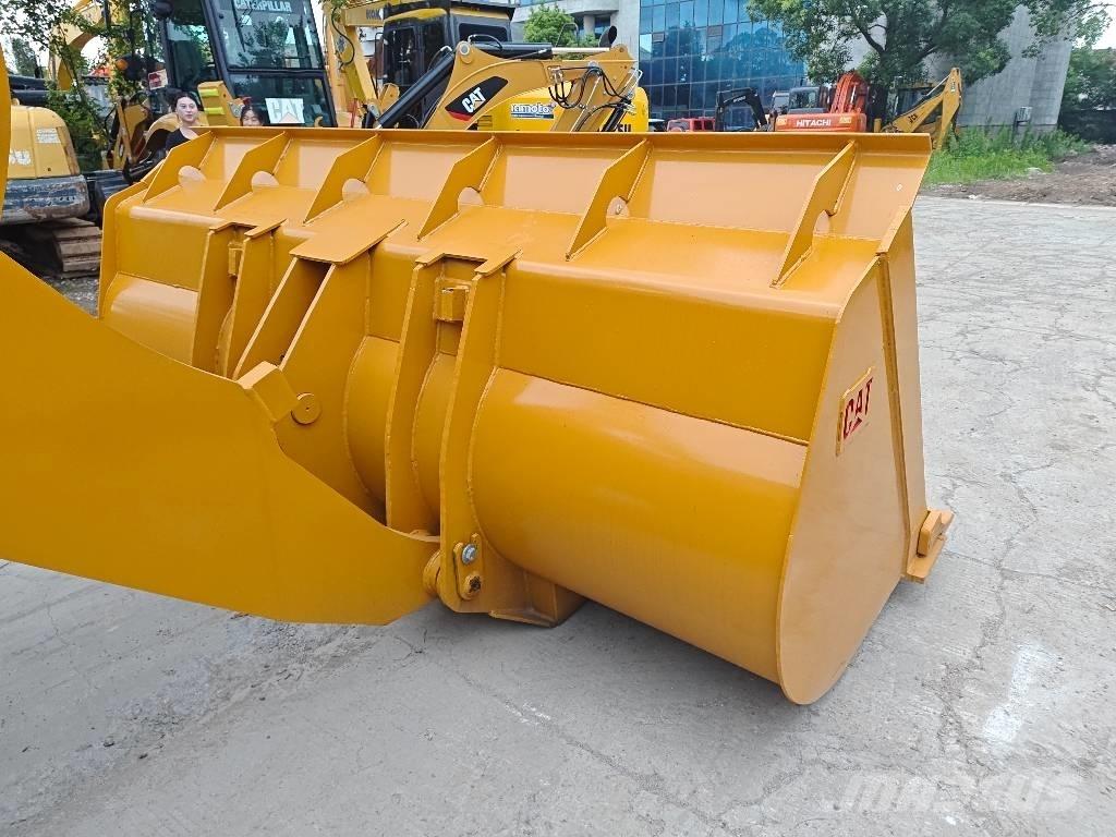CAT 966 H Rataslaadurid