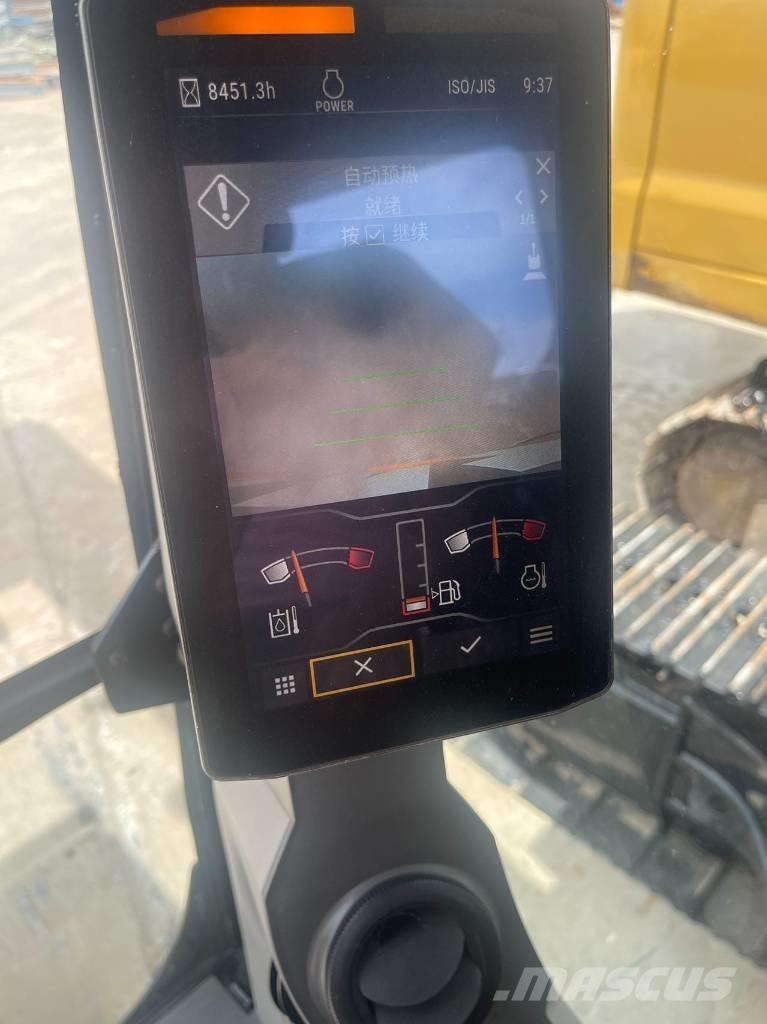 CAT 320GC Roomikekskavaatorid