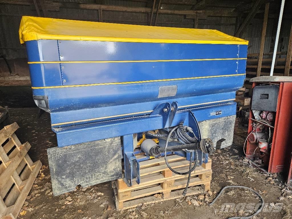 Bogballe M2 Mineraalväetise laoturid