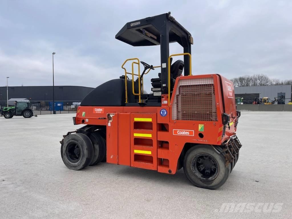 Dynapac CP 142 Pneumorehvidega rullid