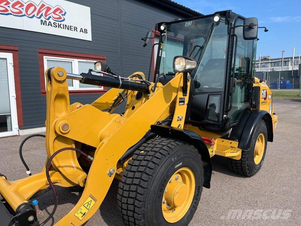 CAT 906M-20  35km/h Rataslaadurid