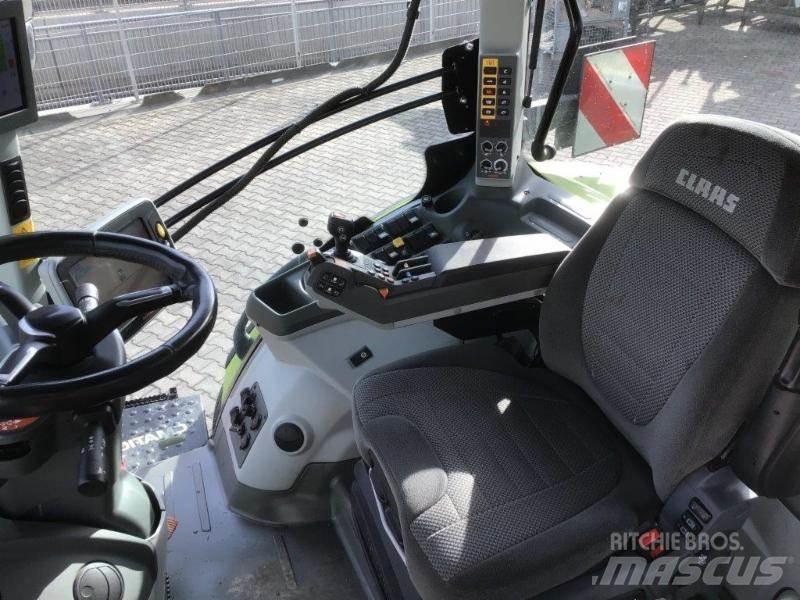 CLAAS AXION 810 Traktorid