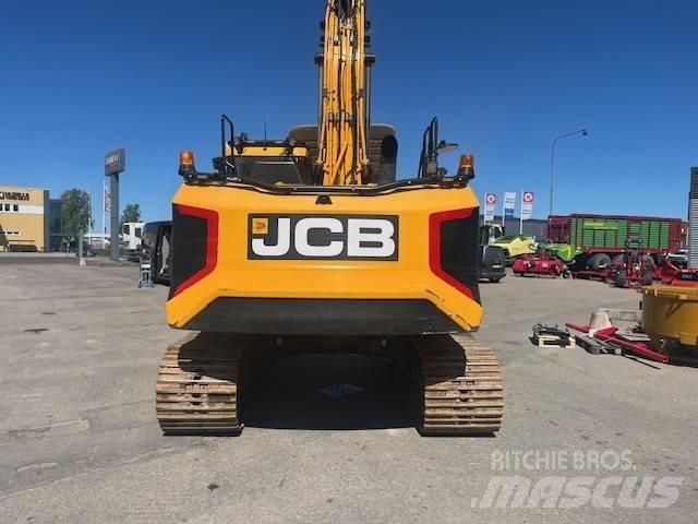 JCB Bandgrävare 220X Roomikekskavaatorid