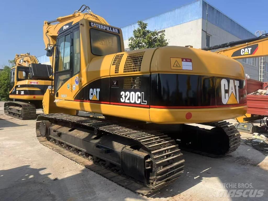 CAT 320 C L Roomikekskavaatorid