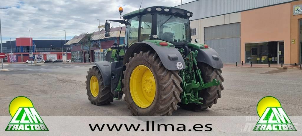 John Deere 6215 R Traktorid