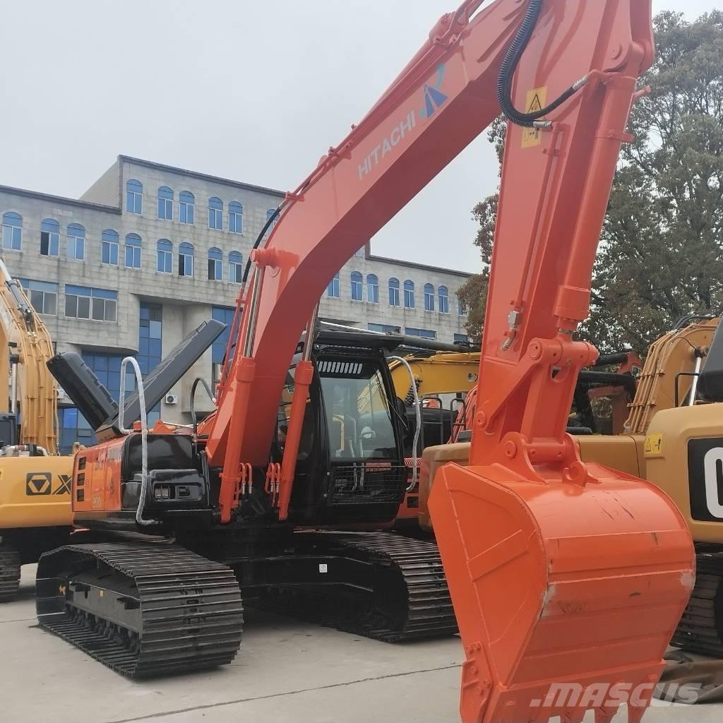 Hitachi ZX 200 Roomikekskavaatorid
