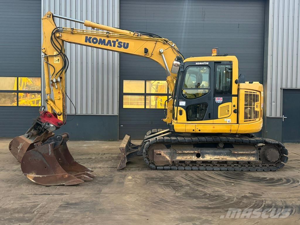 Komatsu PC138-11 Roomikekskavaatorid