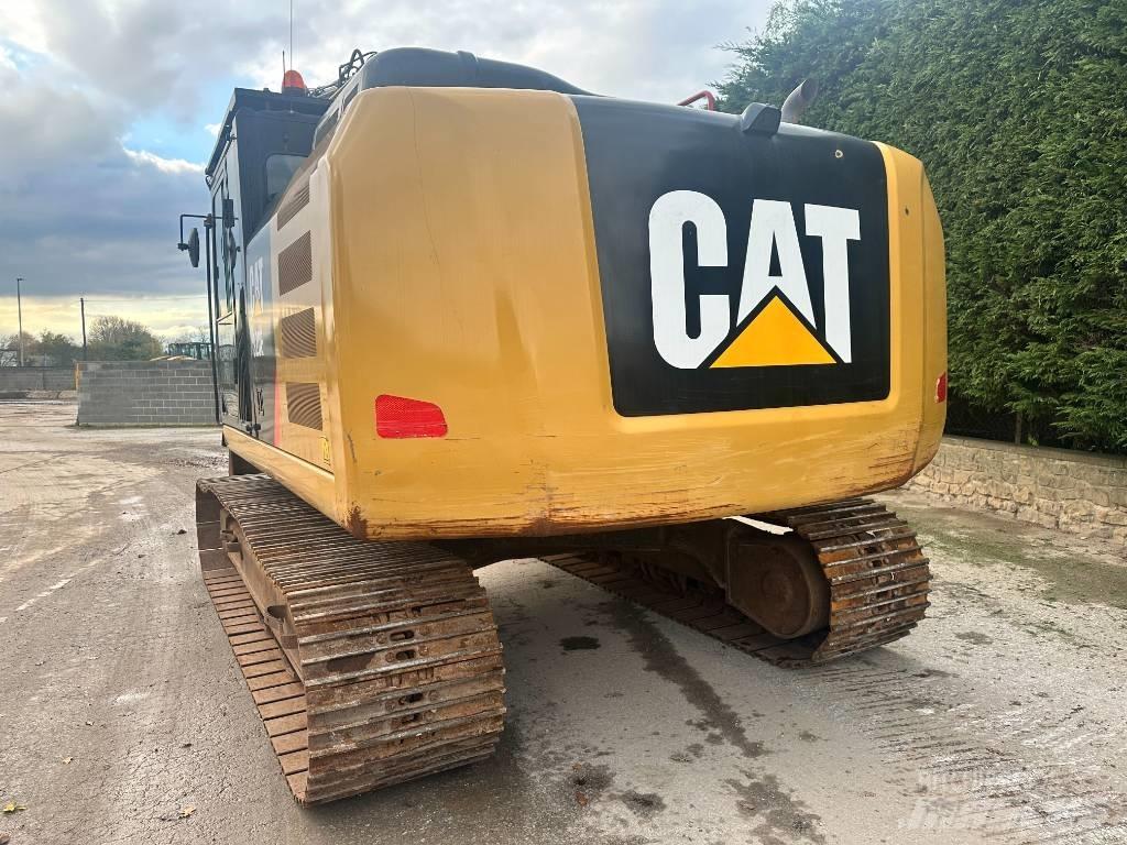 CAT 320 EL Roomikekskavaatorid