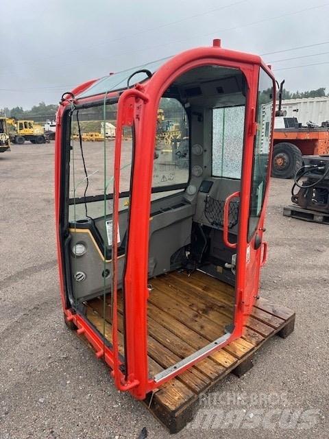 Volvo ECR 88 D CAB Kabiinid