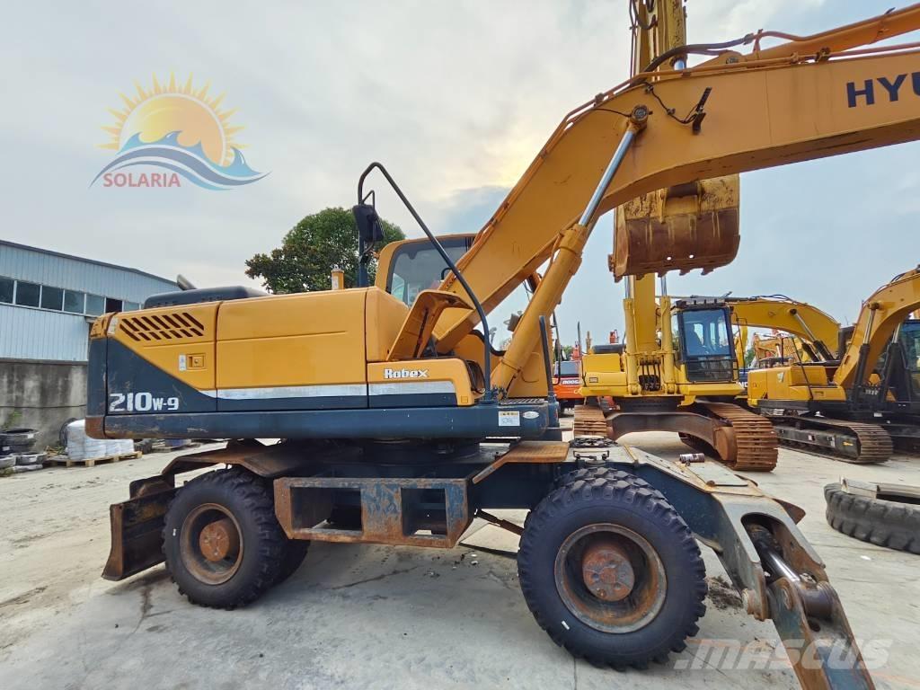 Hyundai Robex 210W-9 Ratasekskavaatorid